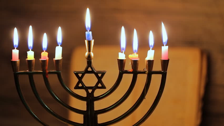 jews-hannukah-candle